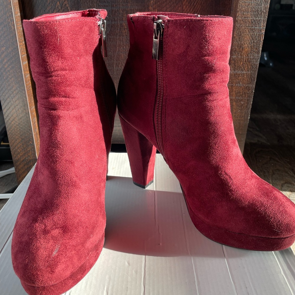 Cute Ankle Boot with Chunky Heel